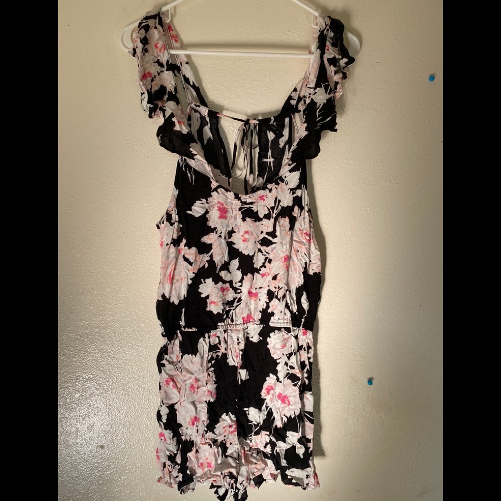 Floral short romper
